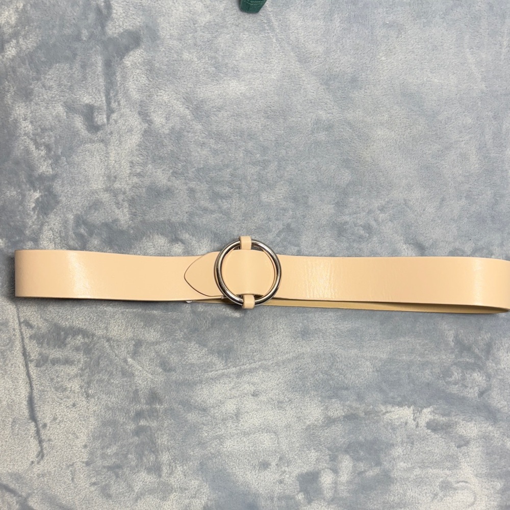 Bodysuit T-shirt Belt Bundle size small - Picture 5 of 6